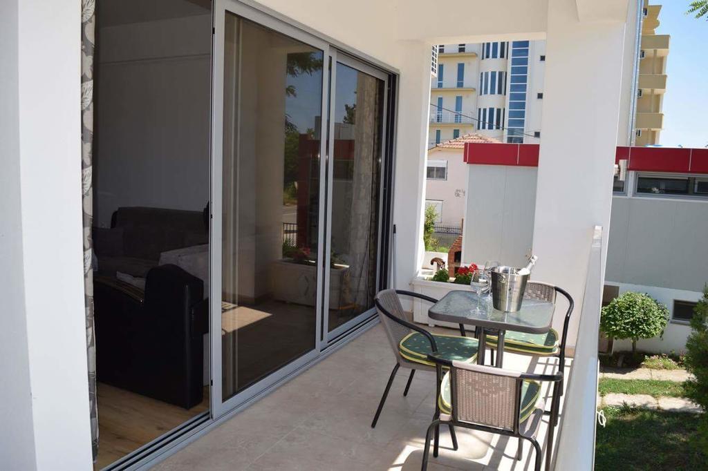 Leli Apartments Ulcinj Exterior photo